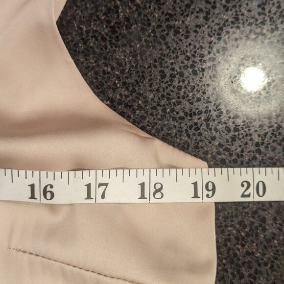 NWT Ekouaer Size Medium Shiny Gold Tank - Picture 8 of 10